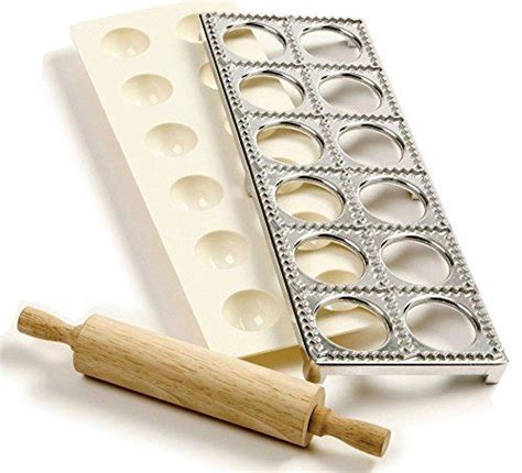 Kitchen Tools Ravioli Maker With Press Pasta Dough Mold Tool And