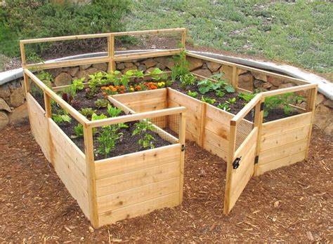 10 Unique And Cool Raised Garden Bed Ideas