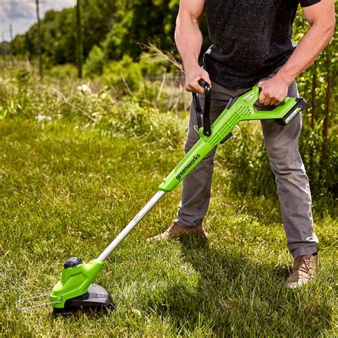 Greenworks 24 Volt 11 In Straight Cordless String Trimmer With Edger