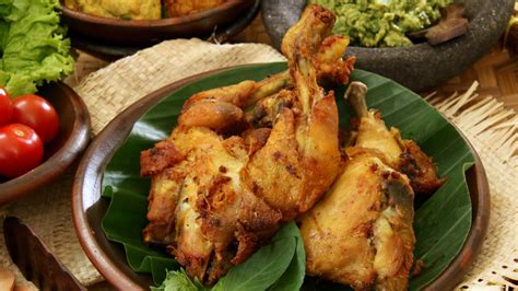 Resep Bumbu Ayam Goreng Gurih Sederhana Dan Meresap Food Fimela Com