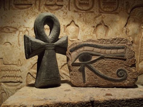 Egyptian Art Eye Of Horus And Ankh Amulet Ancient Egypt Carving