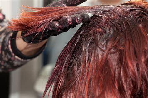 Color changing hair dye #1: Woman's allergic reaction to hair dye looks incredibly ...