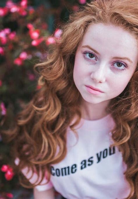 Pin By Bobby On Francesca Capaldi Red Haired Beauty Francesca