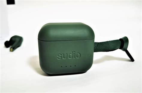 Sudio Ett Active Noise Cancelling Wireless Earbuds Review The Tech