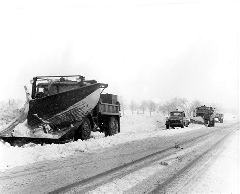 Pin By Walt Harwick On Snow Plows Plow Truck Snow Plow Snow