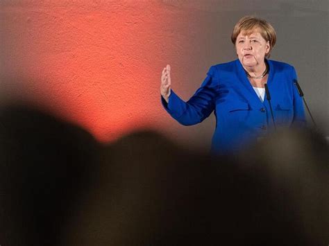 Kanzlerin Merkel In Sachsen Gefeiert Und Ausgebuht Abendzeitung München