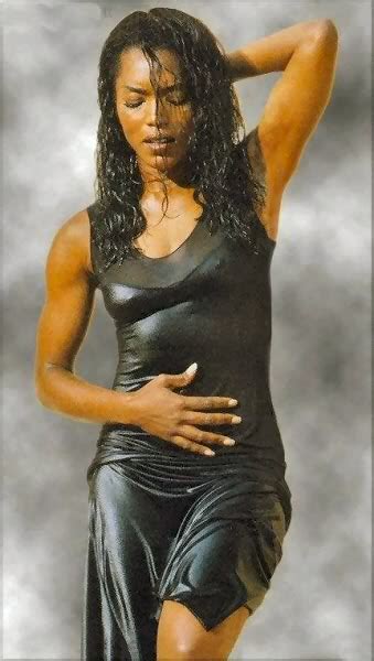 Angela Bassett Was Hot In The 90 S Ign Boards