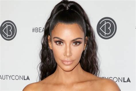 Kim Kardashian Suffers Shocking Fake Tan Fail Thats Made Even Worse