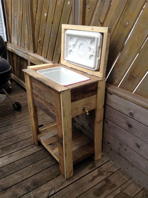 Ana White Pallet Rustic Cooler Diy Projects