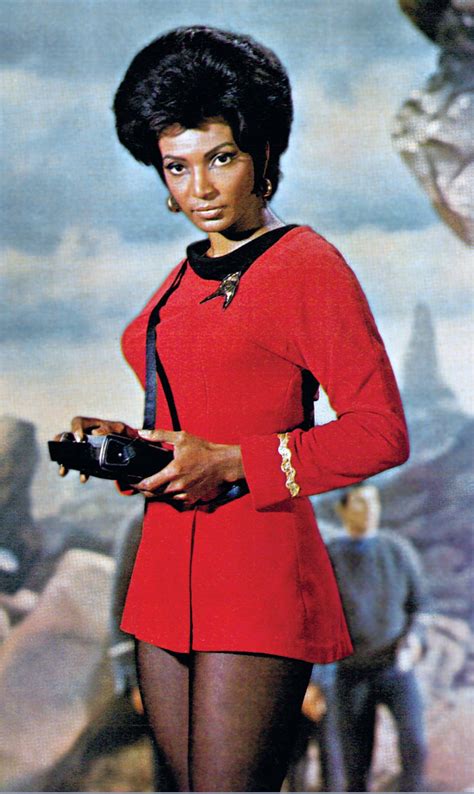 Nichelle Nichols As Uhura In An Early Publicity Shot From 1966 Wearing