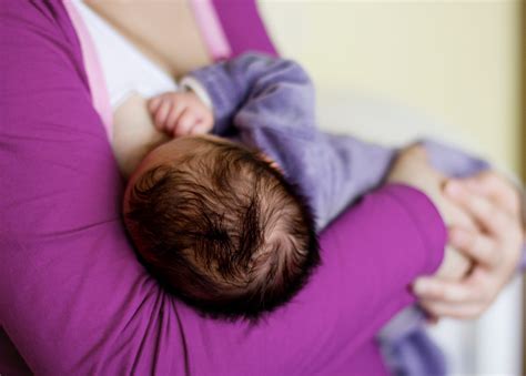 23 Amazing Breastfeeding Hacks That Will Make Your Life So Much Easier This Little Nest