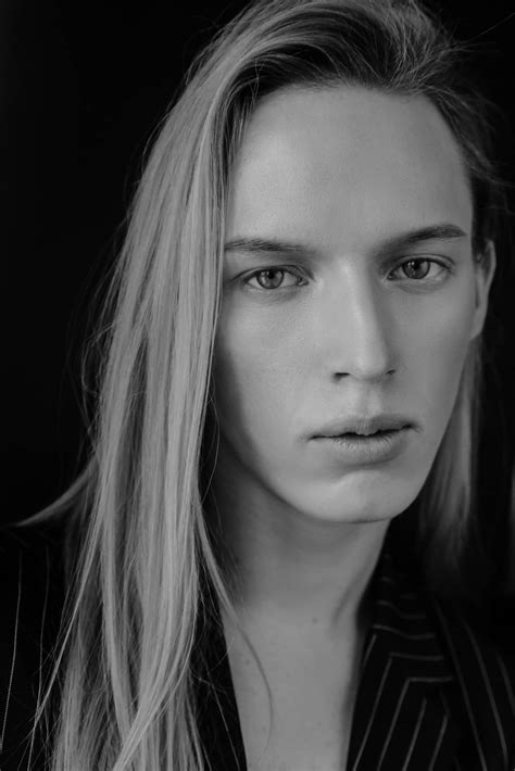 What It S Like Being An Androgynous Model