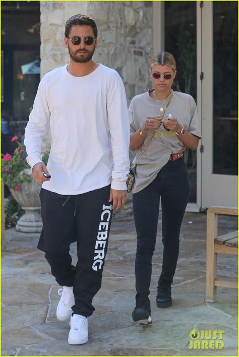 Scott Disick And Sofia Richie Step Out For Lunch Date Photo 3965060