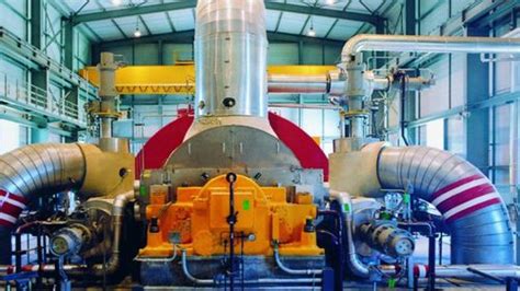 Turbina A Vapore SST Siemens Power Genereration Per Produzione Di Energia