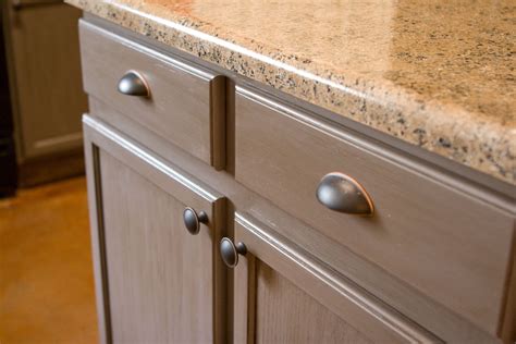 Perfect for kitchen cabinets, bath vanities and furniture 8 Photos Rustoleum Cabinet Transformations Federal Gray And View - Alqu Blog