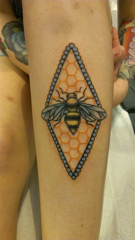 Bee Tattoos 15 Cool Bee Tattoo Designs