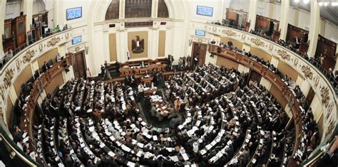 مصر عقبات قانونية على أعتاب البرلمان