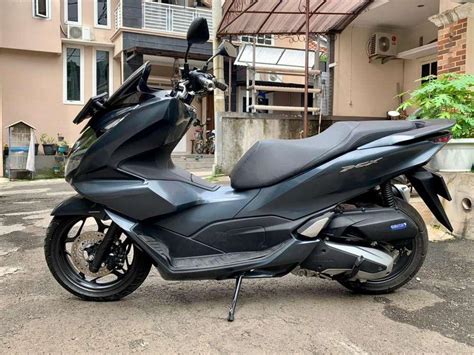 Honda Pcx Cbs Lacak Harga