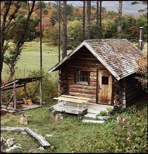 A Very Old Cabin Would You Stay Here Ipost