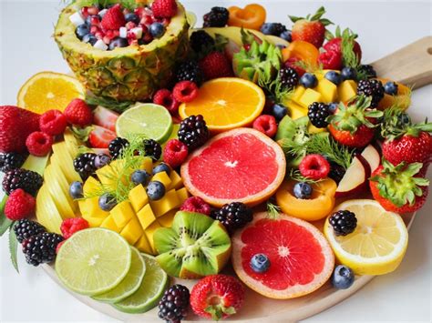 Estas frutas te ayudarán a dejar de comer dulces y deshacerte de la tripa