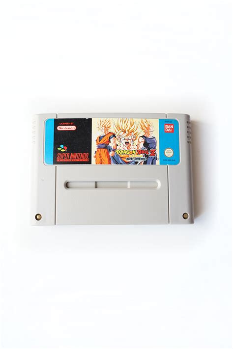 Hyper dimension is a dragon ball z fighting game released for the super famicom in japan on march 29, 1996, and the super nintendo in europe on february 1997. Dragon Ball Z : Hyper Dimension