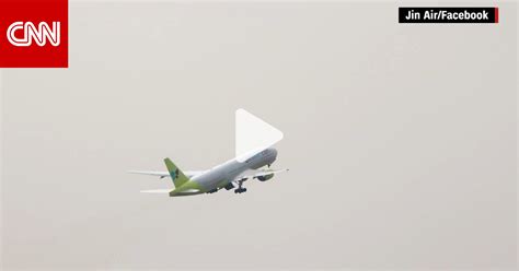 بالفيديو على ارتفاع 10 آلاف قدم طاقم الطائرة يكتشف أحد أبوابها مازال مفتوحاً Cnn Arabic