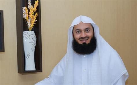 Ismail ibn musa menk also known as mufti menk is a muslim cleric and grand mufti of zimbabwe greatest islamic speech by mufti ismail ibn musa menk stories. Ismail Musa Menk (Author of Motivational Moments by Mufti ...