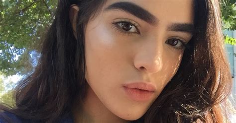 17 year old bullied for her thick eyebrows lands massive modeling jobs bored panda