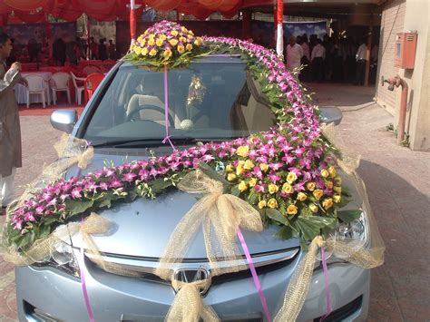 Choose from 60+ wedding car graphic resources and download in the form of png, eps, ai or psd. wedding car decoration (22) | Fast Flowers Delivery Gurgaon