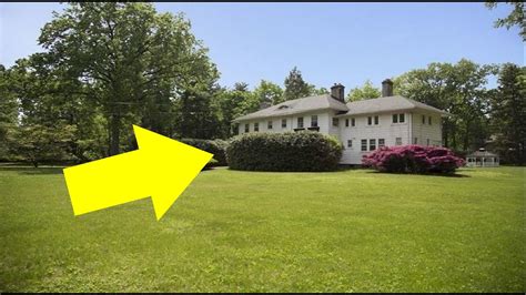 A Mansion Is On The Market For 10 And No One Wants To Buy It Youtube