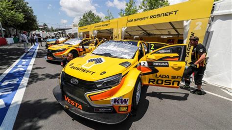 Lada Tests To Be Best In The Wtcc Eurosport