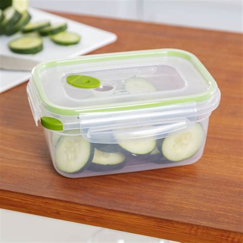 Sterilite 0312 Plastic Food Storage Container Ultra Seal 45 Cup Clear