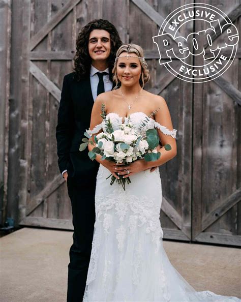 gabby barrett marries cade foehner all the photos from the american idol alums wedding