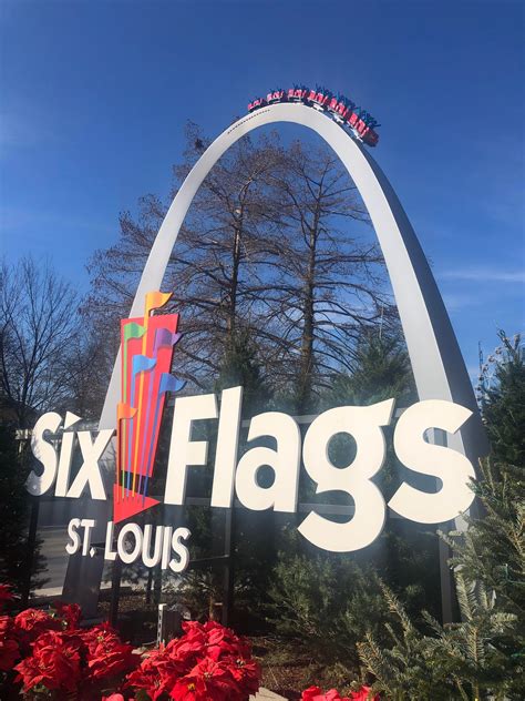 Six Flags St Louis Building The Worlds First 500 Foot Coaster R