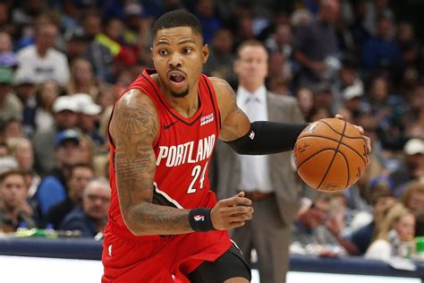 Get the latest player news, stats, injury history and updates for shooting guard kent bazemore of the golden state warriors on nbc sports edge. REPORT: Blazers Trade Kent Bazemore to Kings for Trevor Ariza in Multi-Player Deal | Def Pen