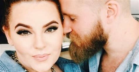 Tess Holliday Announces Pregnancy And Speaks About The Reality Of