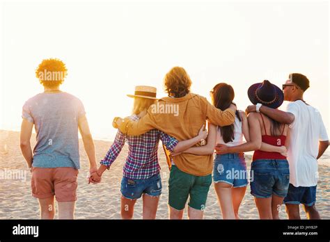 Group Friends Having Fun Beach Hi Res Stock Photography And Images Alamy