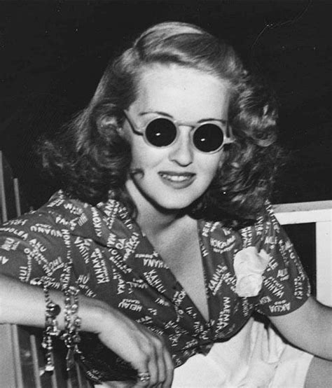 Bettesdavis Bette Davis On The Set Of The Letter 1940 Bette