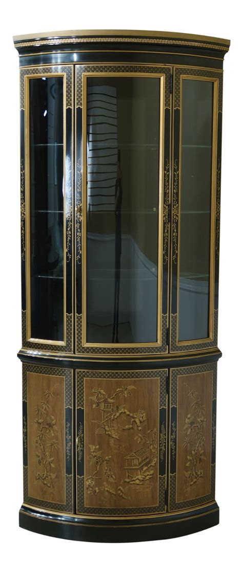 Read on in back from black: 31901EC: DREXEL Chinoiserie Paint Decorated Bowed Glass ...