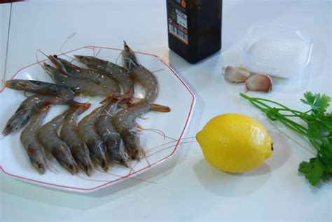 Aprender a cocinar es fácil con pescanova siguiendo nuestras técnicas de cocina en vídeo. Langostinos al horno muy fáciles - Cocinera y Madre