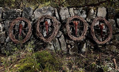 Artist Spends A Year In The Woods Making Magical Sculptures Out Of