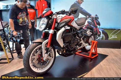 Gf, קושינג garden, 5871b, tun razak road, taman קושינג, 93300 קושינג, סראוואק, מלזיה. MV Agusta Malaysia launches new MV Agusta Lifestyle Centre ...