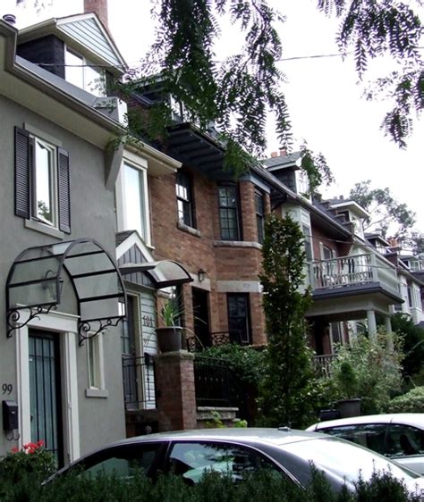Imersão No Canadá Casas Em Toronto