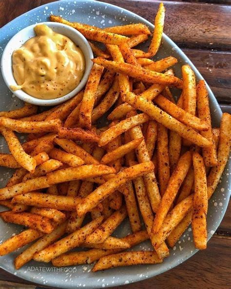 Meanwhile, make the fry sauce. Sweet potato oven fries with fry sauce in 2020 | Food ...