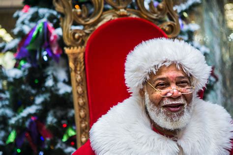 Memphis Black Mall Santa Brings Visitors From Across The South