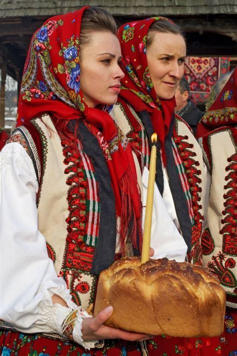 simona moon romanian women romanian girls traditional outfits