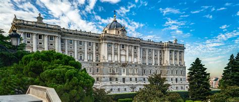 Royal Palace Of Madrid Guided Tour With Skip The Line Tickets