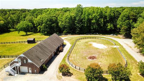 Bunting Horse Farm For Sale In Va Gayle Harvey Real Estate Inc