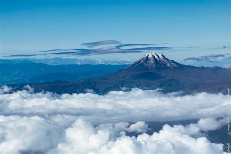 In which country are the southern alps located? Volcán Nevado del Tolima - Volcanes