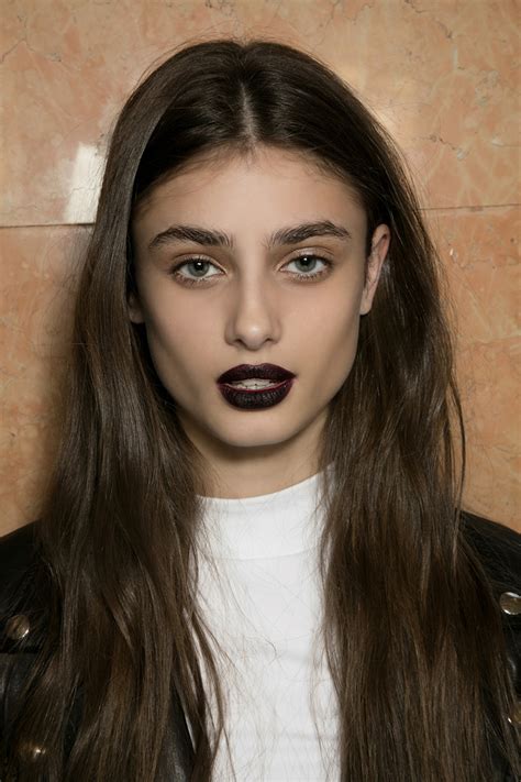 How To Perfect The Goth Makeup Trend For Fall 2015 Stylecaster